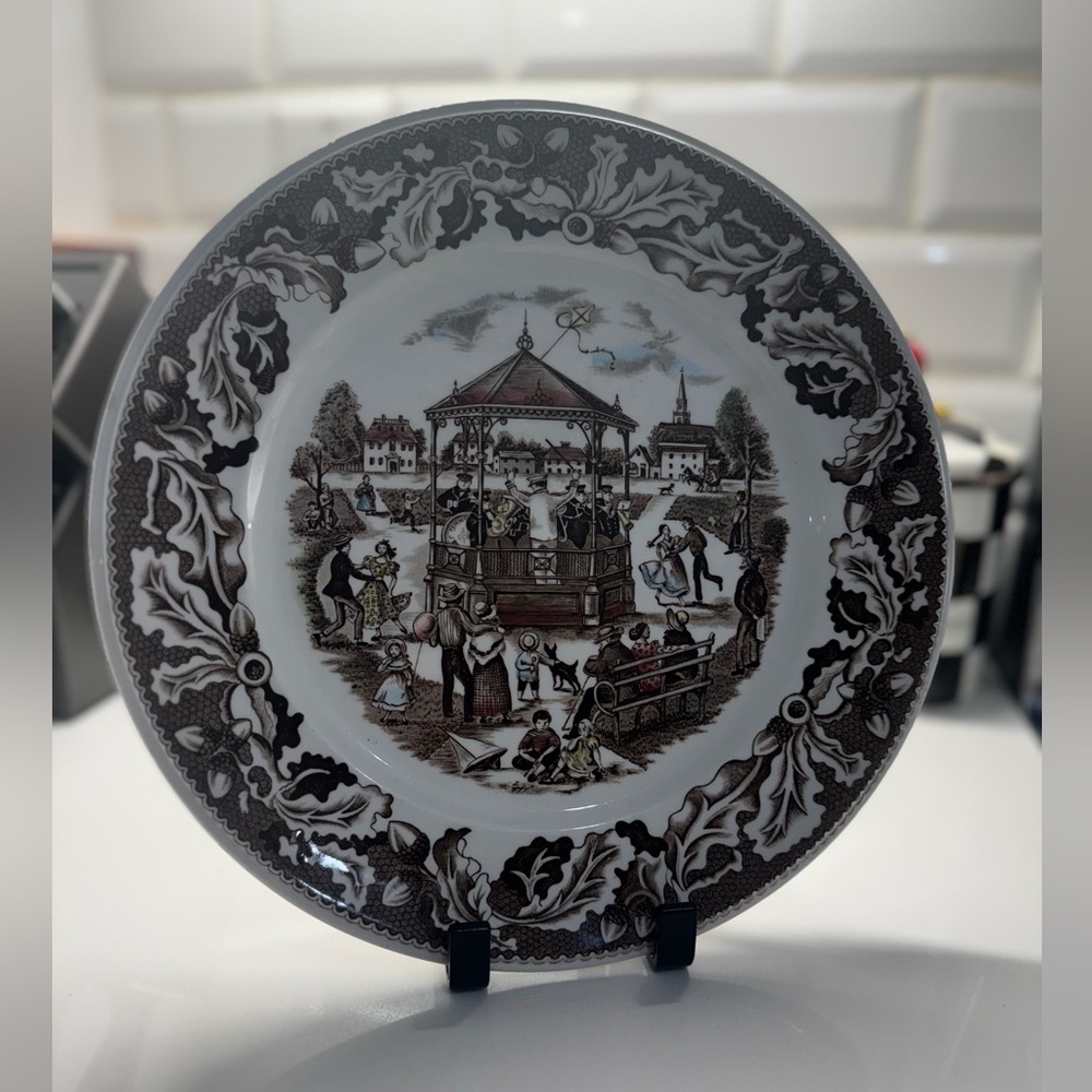 Johnson Brothers "Neighbors" Band Concert Plates (Set of 3)